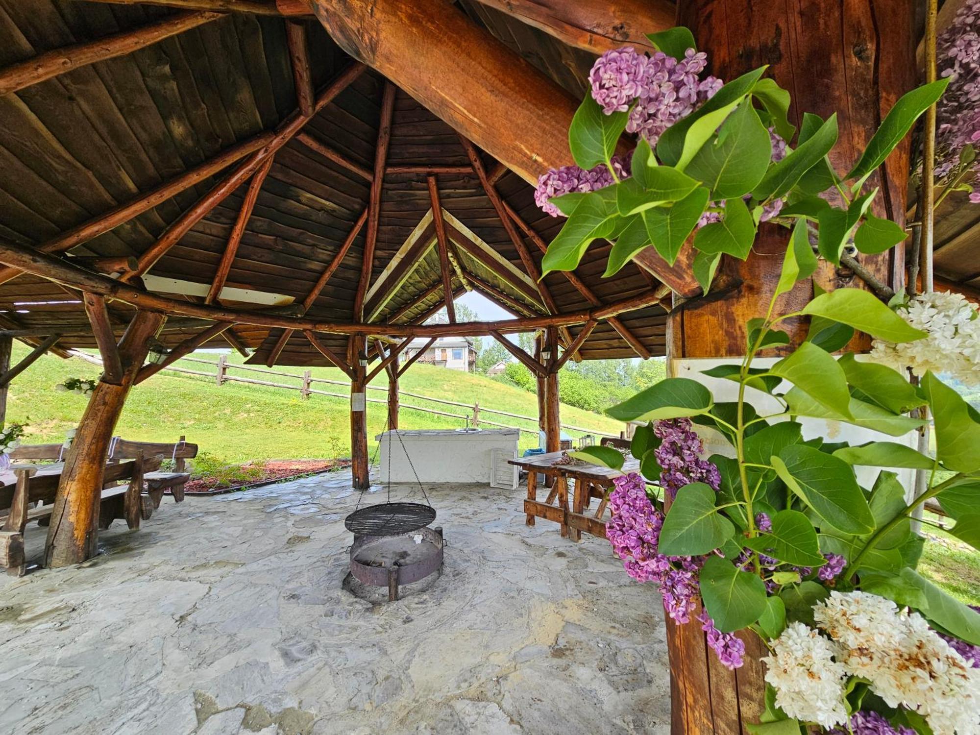 Chata W Bieszczadzie Apartamenty I Domki Z Sauna Bieszczady Полянчик Екстер'єр фото